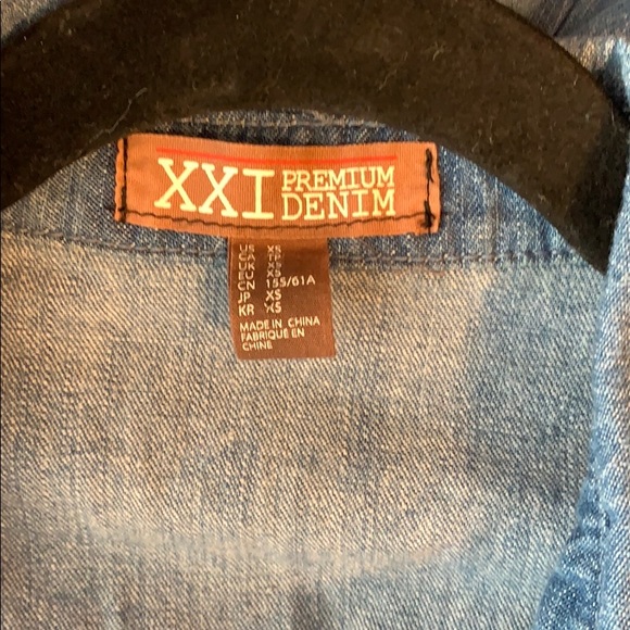 Forever 21 Jean Romper - Picture 3 of 3